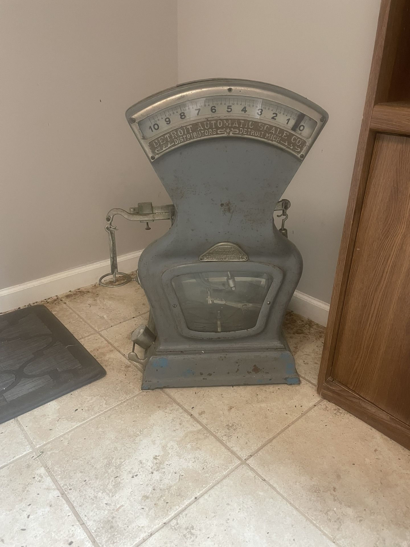Antique Scale