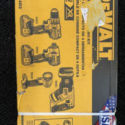 Dewalt XR 4-Tool Compact Combo Kit