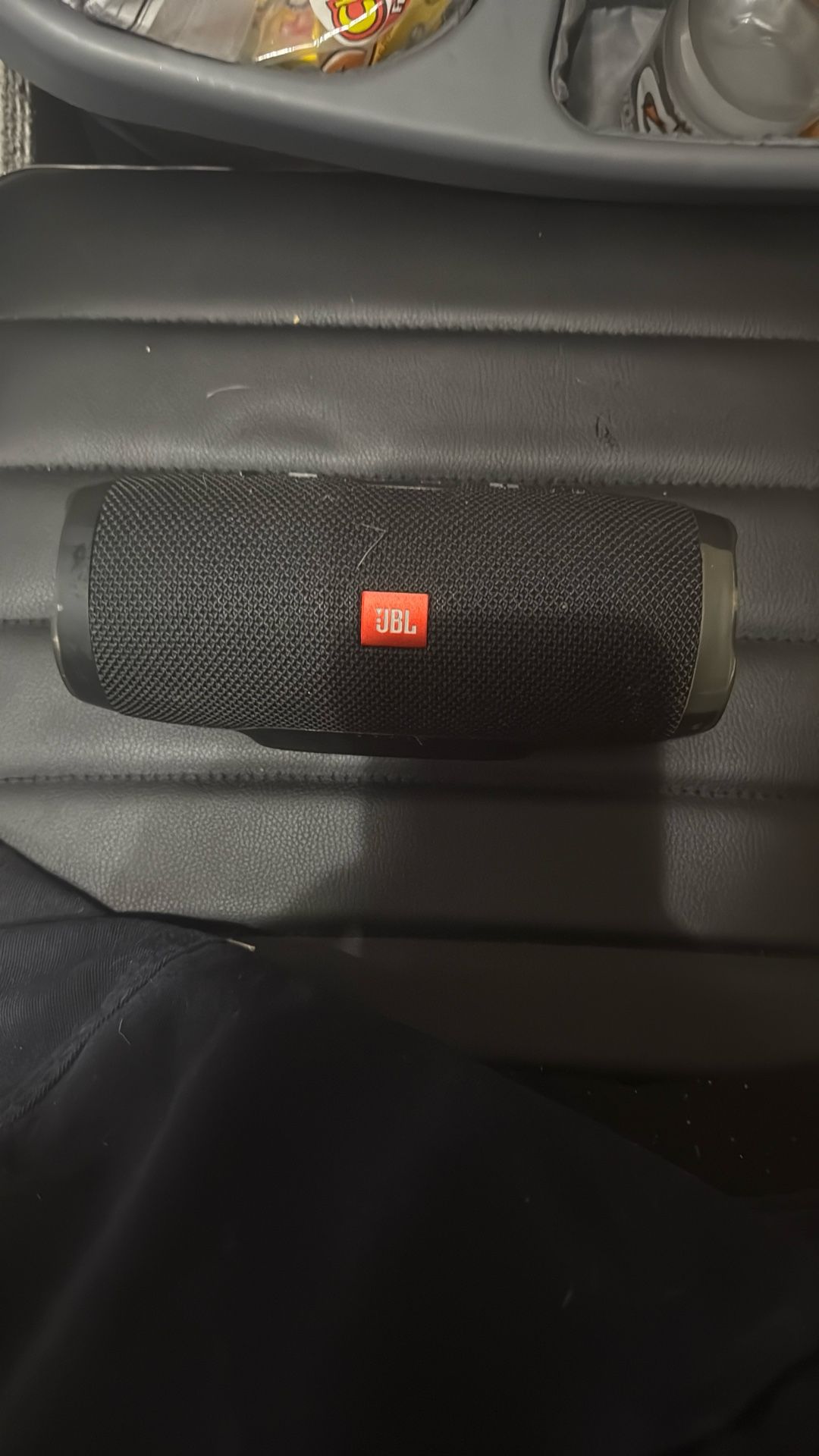 JBL Charge 3