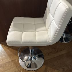 White Adjustable Bar Stool / Counter Chair