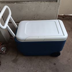 Igloo Wheeler Cooler Used Conditions 