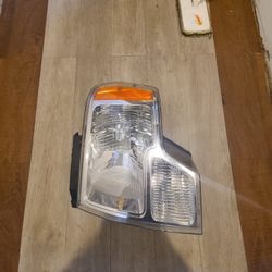 2011 FORD f-150 Lariat Headlight