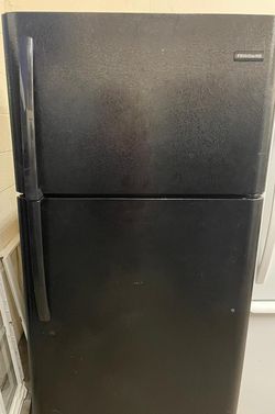 Frigidaire Top Mount Black Refrigerator Fridge
