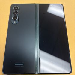 Unlocked Galaxy Fold 3 / Like New. Works Perfect 