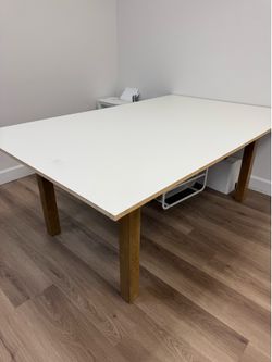 Craft table