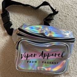 Holographic Fanny Pack Silver 
