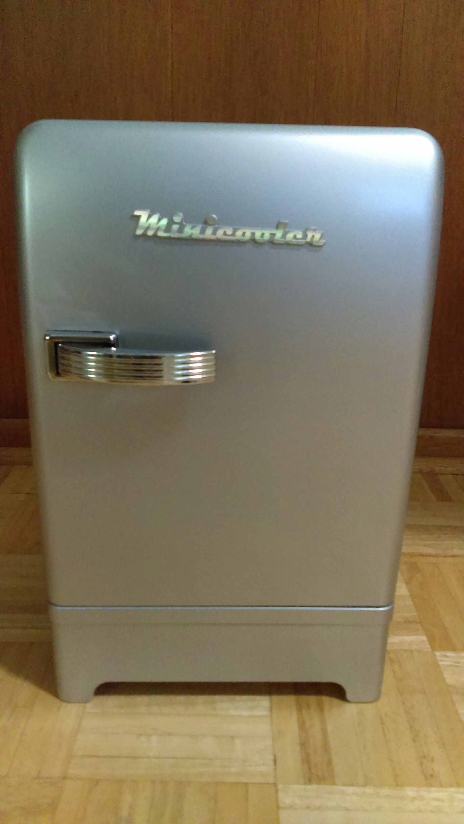 TRAXON Mini - Cooler, personal electronic cooler & heater