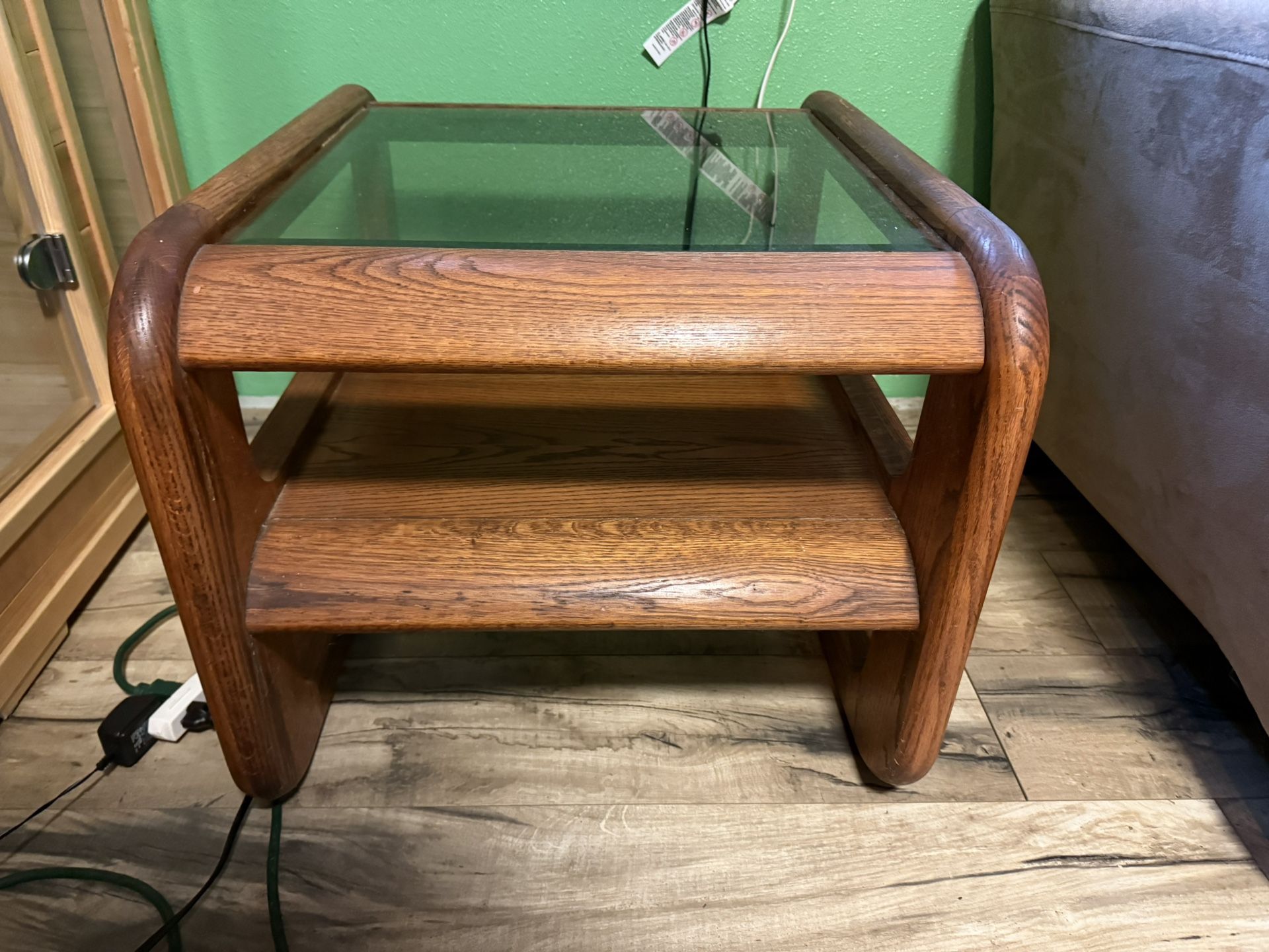 Oak End Table With Shelf