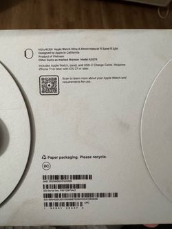 BRAND NEW SEALED Apple Watch Ultra 4 49mm Natural Titanium - Sand Trail Loop