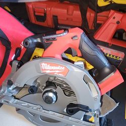 🛑Milwaukee M18 FUEL 6"1/2 2833-20 New" Circular Saw. Tool-Only. Firm Price/Precio Firme🛑