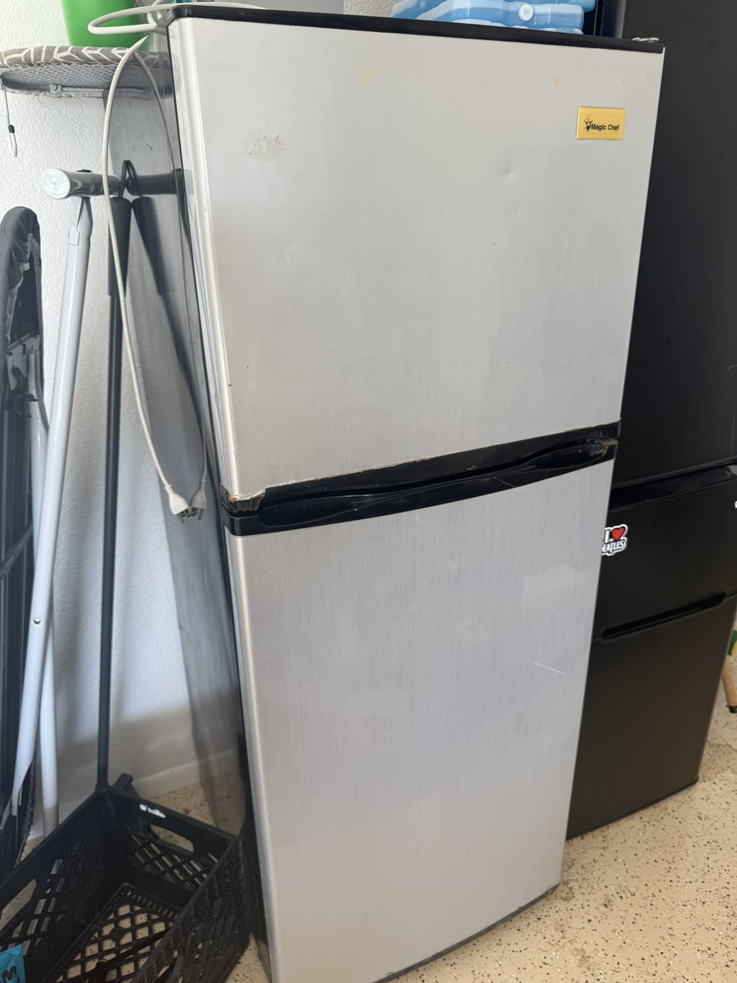 Magic Chef Refrigerator