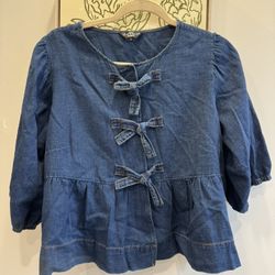 Velvet Heart Blue Denim Top Women’s Medium - GOOD CONDITION
