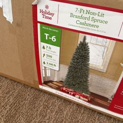 7ft Xmas Tree