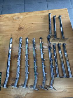 Retail Display Fixtures / Hangers