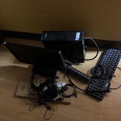 Dell Computer Set With Keyboard, Mouse, Monitor 