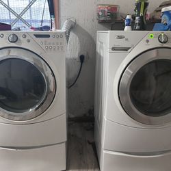 Whirlpool Duet Steam Washer Dryer Set