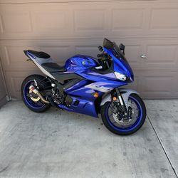 2021 Yamaha R3