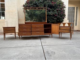 Mid-century five piece bedroom set