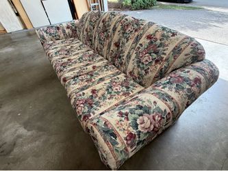 Beautiful fabric 3 seats Ashley furniture sofa