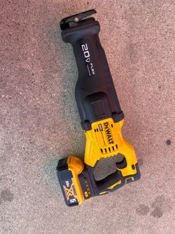 Dewalt saw sall 20v