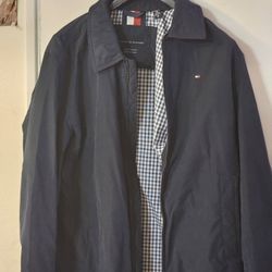 MEN'S TOMMY HILFIGER DRESS JACKET SIZE MEDIUM COLOR BLUE ALL SEASON JACKET BRAND NEW