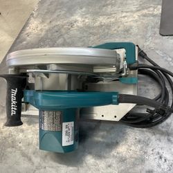 Makita HS0600 Corded 10 1/4” Saw