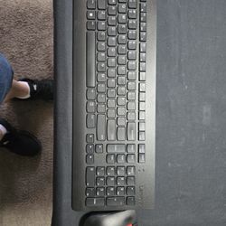 Lenovo Essentials Keyboard Mouse Combo
