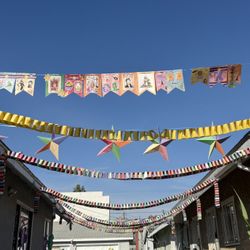 Paper Chain Garlands 