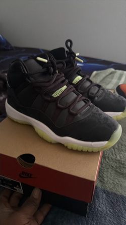 Jordan 11s 6.5