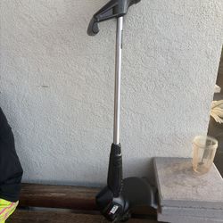 Black+Decker 12-inch 2-in-1 electric string trimmer and edger