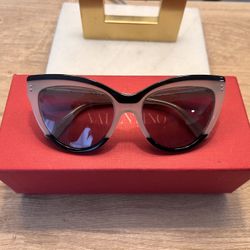 New Valentino 0VA4034 Cat-Eye Sunglasses 