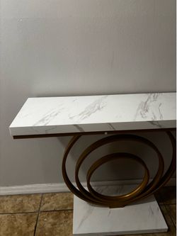 Console table