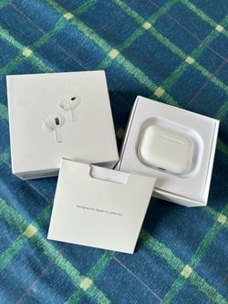 New apple AirPods Pro 2 and AirPods 3