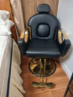 Silla barbero q sirve tambien en peluqueria. Nueva.