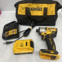 DEWALT 20-volt max 1/4-in Brushless Cordless Impact Driver (Battery Included and Charger