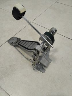 Bass drum pedal