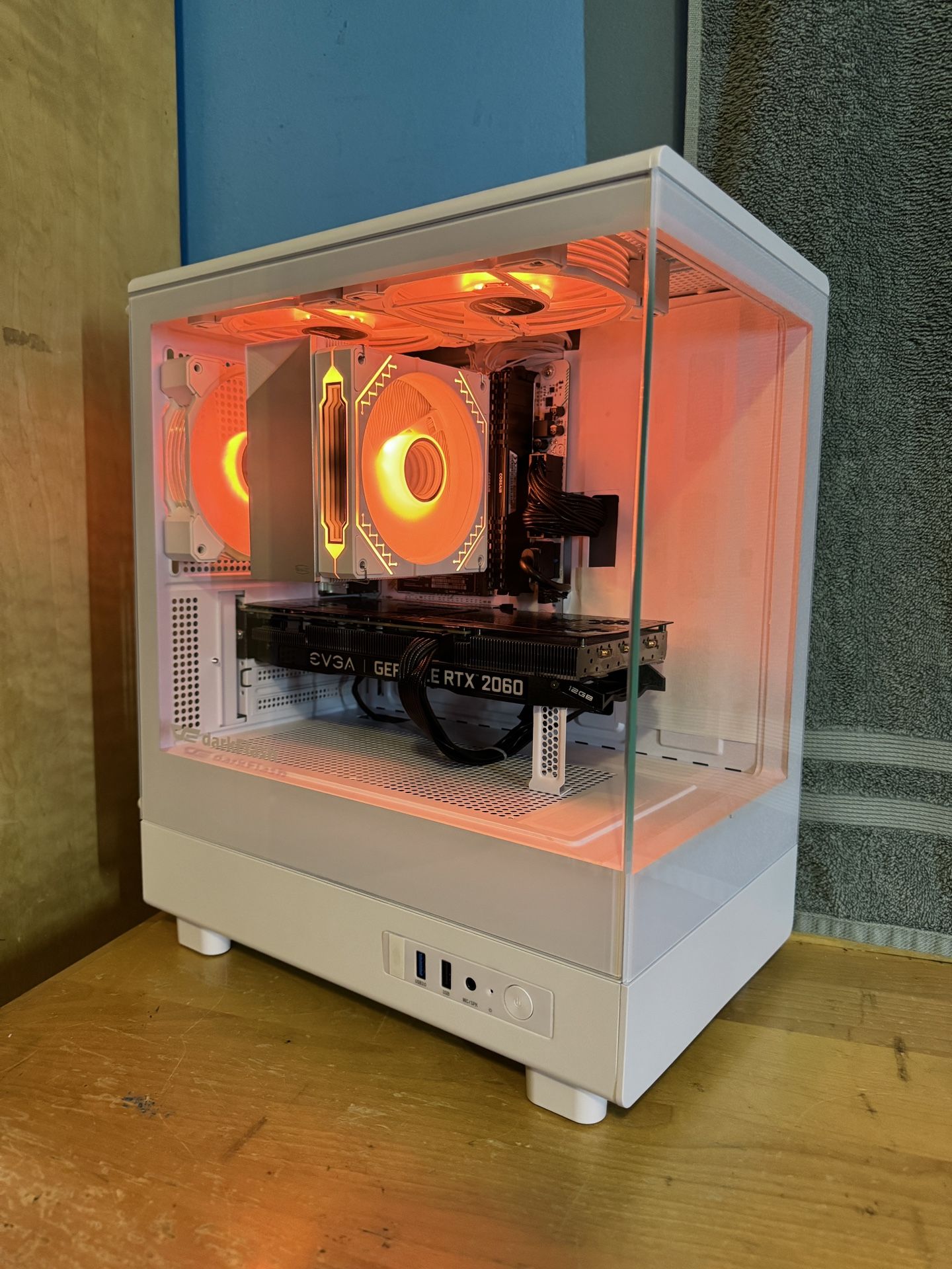 White RGB Gaming PC / 32GB Ram, Ryzen 7, Nvidia 12GB GPU, Windows 11 Pro