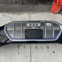 2020-2023 AUDI E-TRON E TRON Sportback Front Bumper 4KE807437 OEM