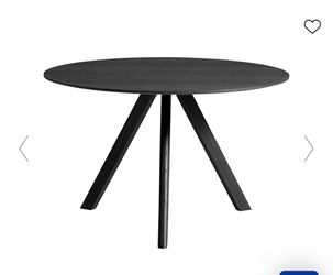 HAY Table