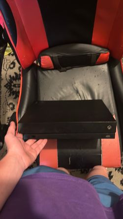 Black Xbox 1- [1tb storage]