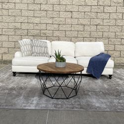 *Free Delivery* Modern Couch Sofa 3 Seater