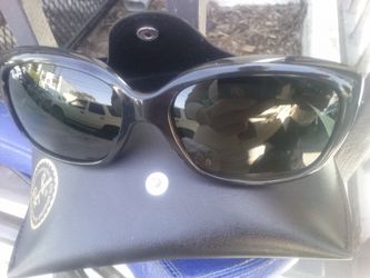 Women's Ray Ban sunglasses