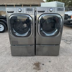 LG WASHER AND DRYER