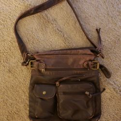 Leather Handbag With 8 Compartments