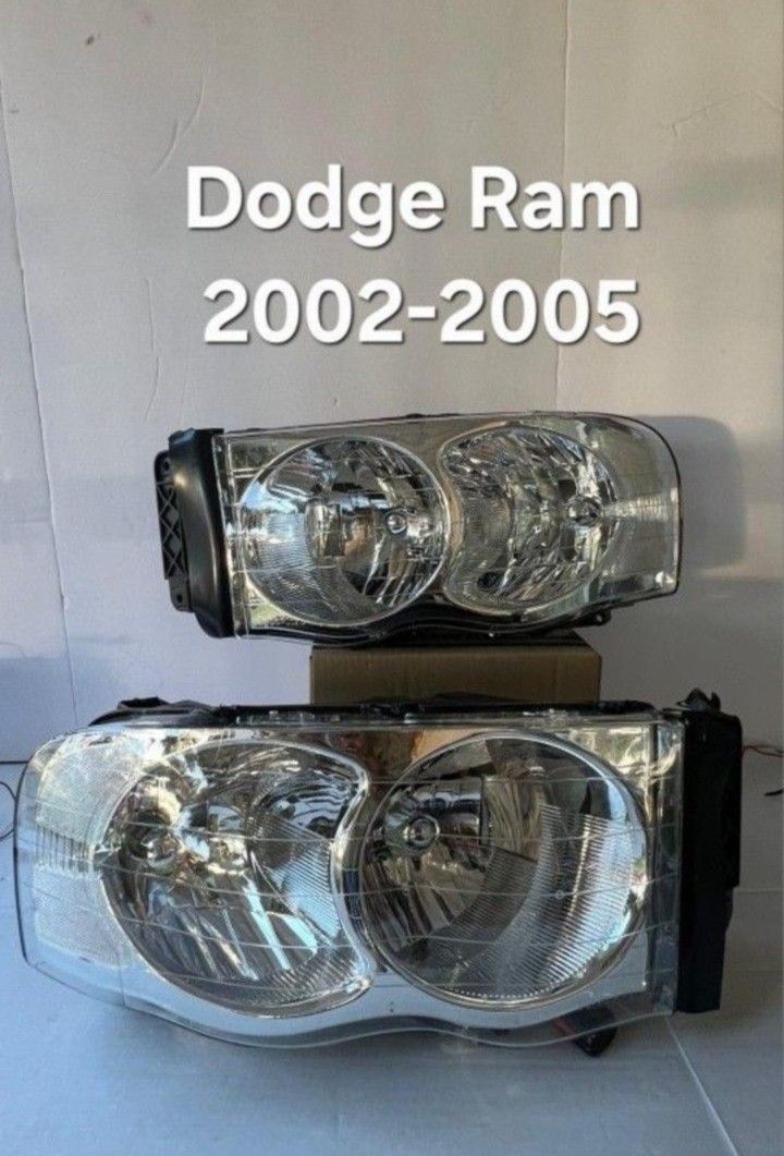 Dodge RAM 2002-2005 Headlights