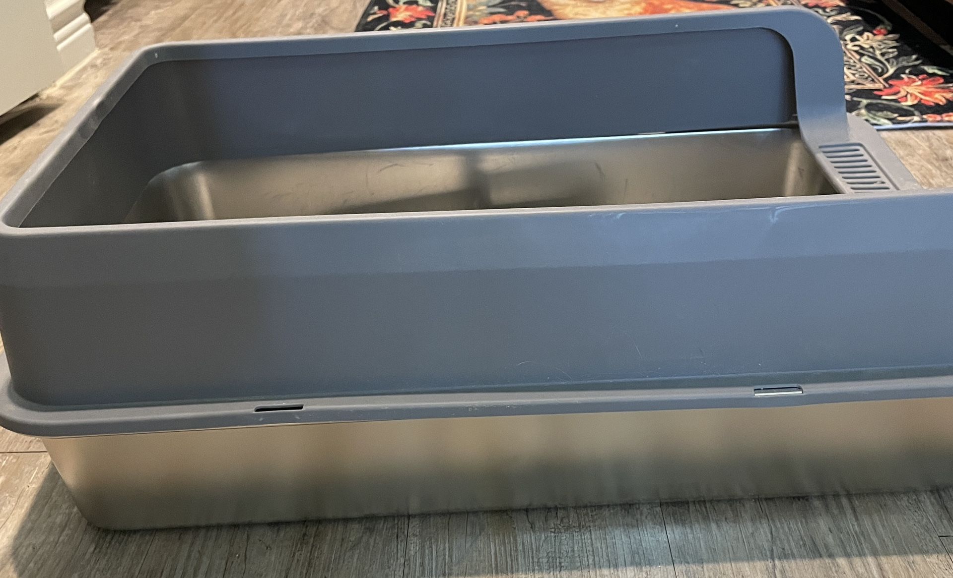Large stainless steel cat litter box