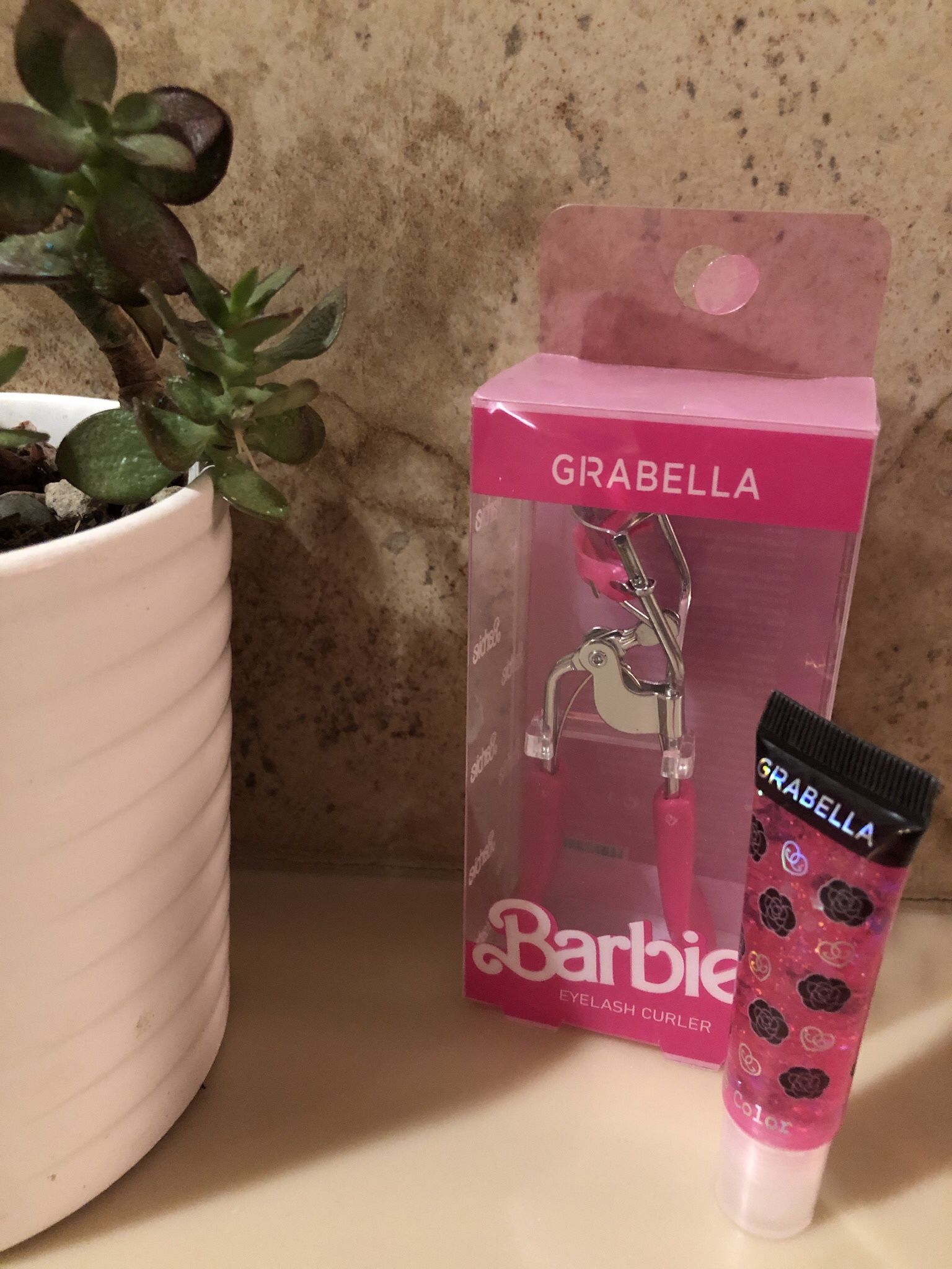 Barbie Eyelash Curler & Lip Gloss