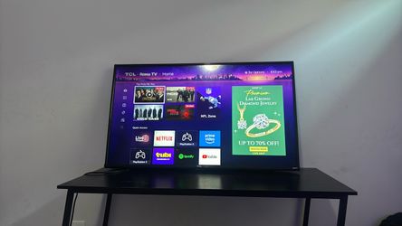 40” TCL Roku Smart TV — Works Perfectly