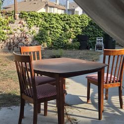 Kitchenette Dining Table And Chairs