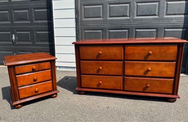 🔥Solid Wood Dresser + Nightstand Set — Cherry Finish, Bonavita